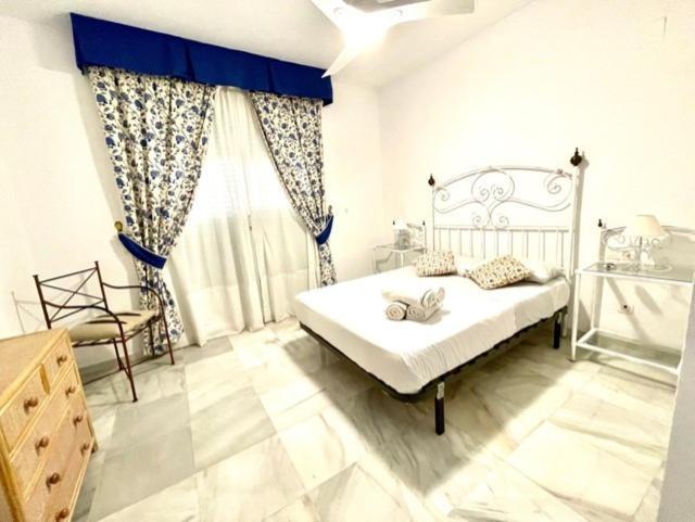 Amazing Apartment For Families Up To 6 Persons Бенальмадена Экстерьер фото